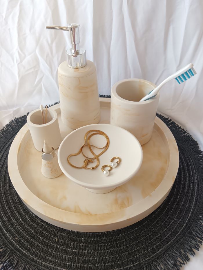 Deluxe Gift Set bathroom bedroom skincare trays www.amoresa.co.za south africa stone decor