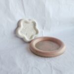 Amore Creative Collections - Home Decor Jesmonite South Africa Gift Sets Homeware Medium Large Round Tray Thick Bubble Edges
