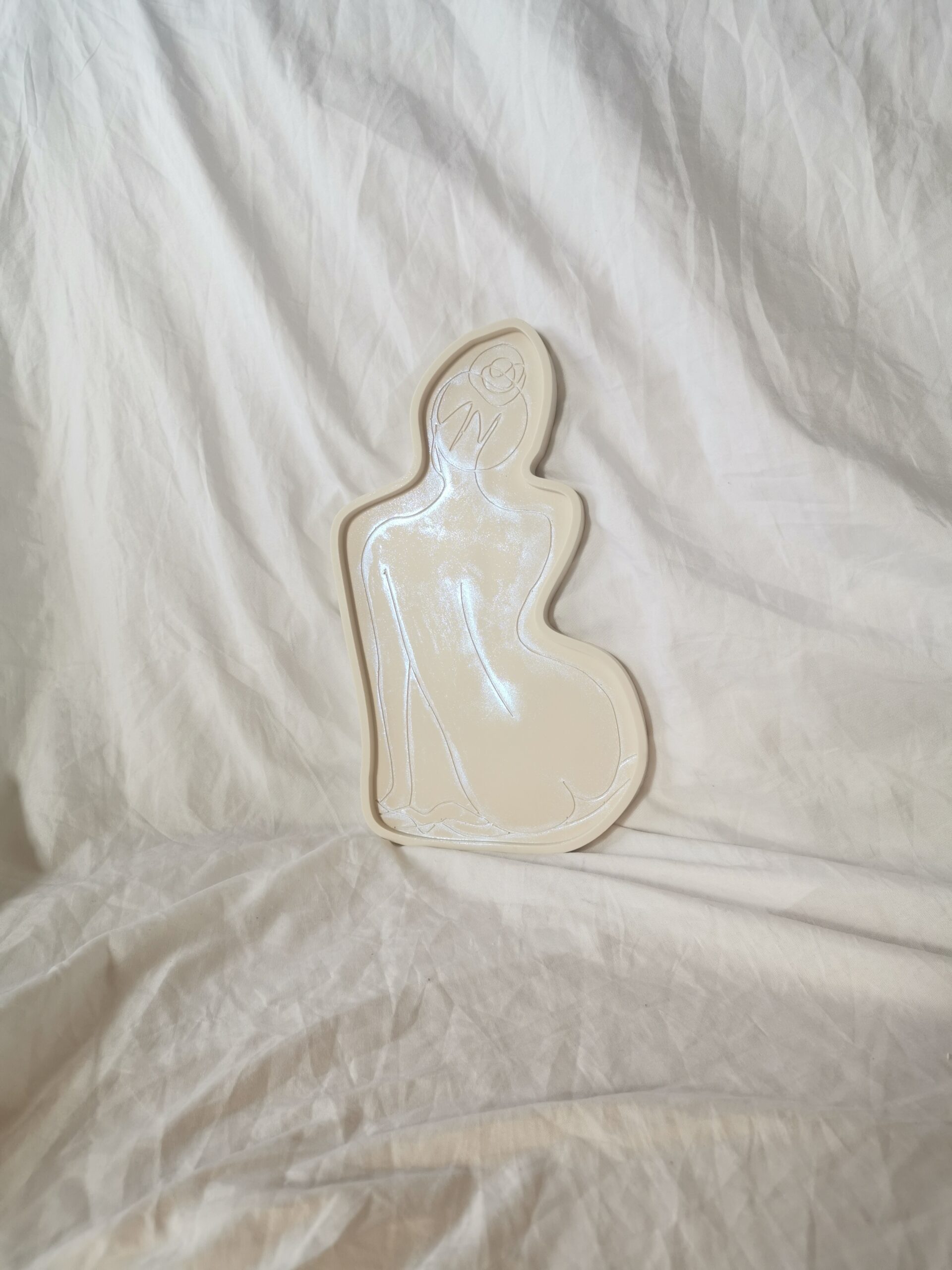 Eco Resin Jesmonite South Africa - Candlestick holder Terrazzo Candle Holder Iridiscent Iris Lady Women Body Figure Styling Tray Seashell Conch Trinket Tray Lady Styling Trinket Tray - Iridescent Iris - Extra Large Console Table - Amore Creative Collections