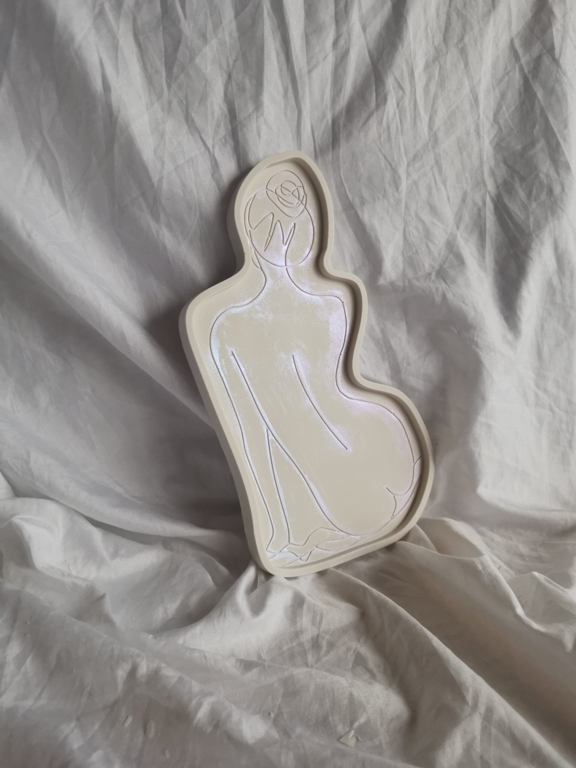 Eco Resin Jesmonite South Africa - Candlestick holder Terrazzo Candle Holder Iridiscent Iris Lady Women Body Figure Styling Tray Seashell Conch Trinket Tray Lady Styling Trinket Tray - Iridescent Iris - Extra Large Console Table - Amore Creative Collections