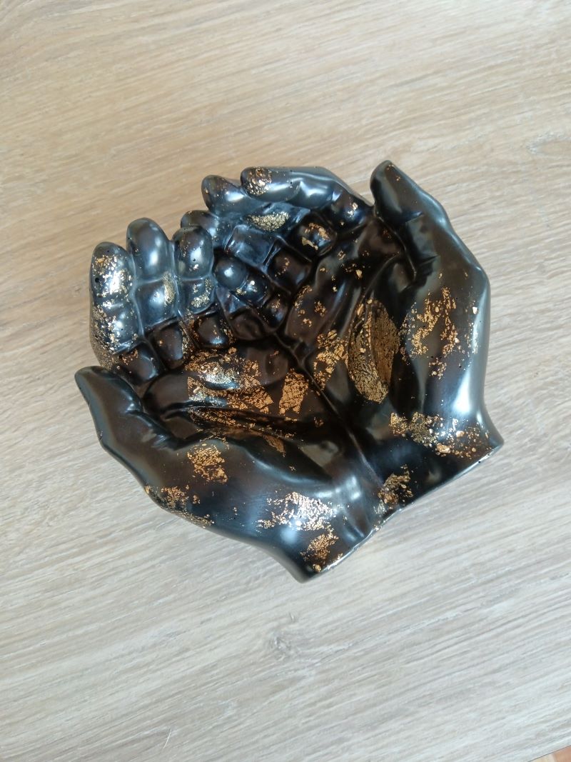 Amore Creative Collections - Online Gift Box Bundle Sets Prayer Hands Terrazzo Coaster Sets South Africa (10) Amore Creative Collections - Online Gift Box Bundle Sets Prayer Hands Terrazzo Coaster Sets South Africa (3)